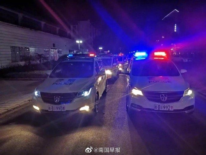 广西警方连捣多个淫窝！一特大组织卖淫犯罪团伙34人被抓获
